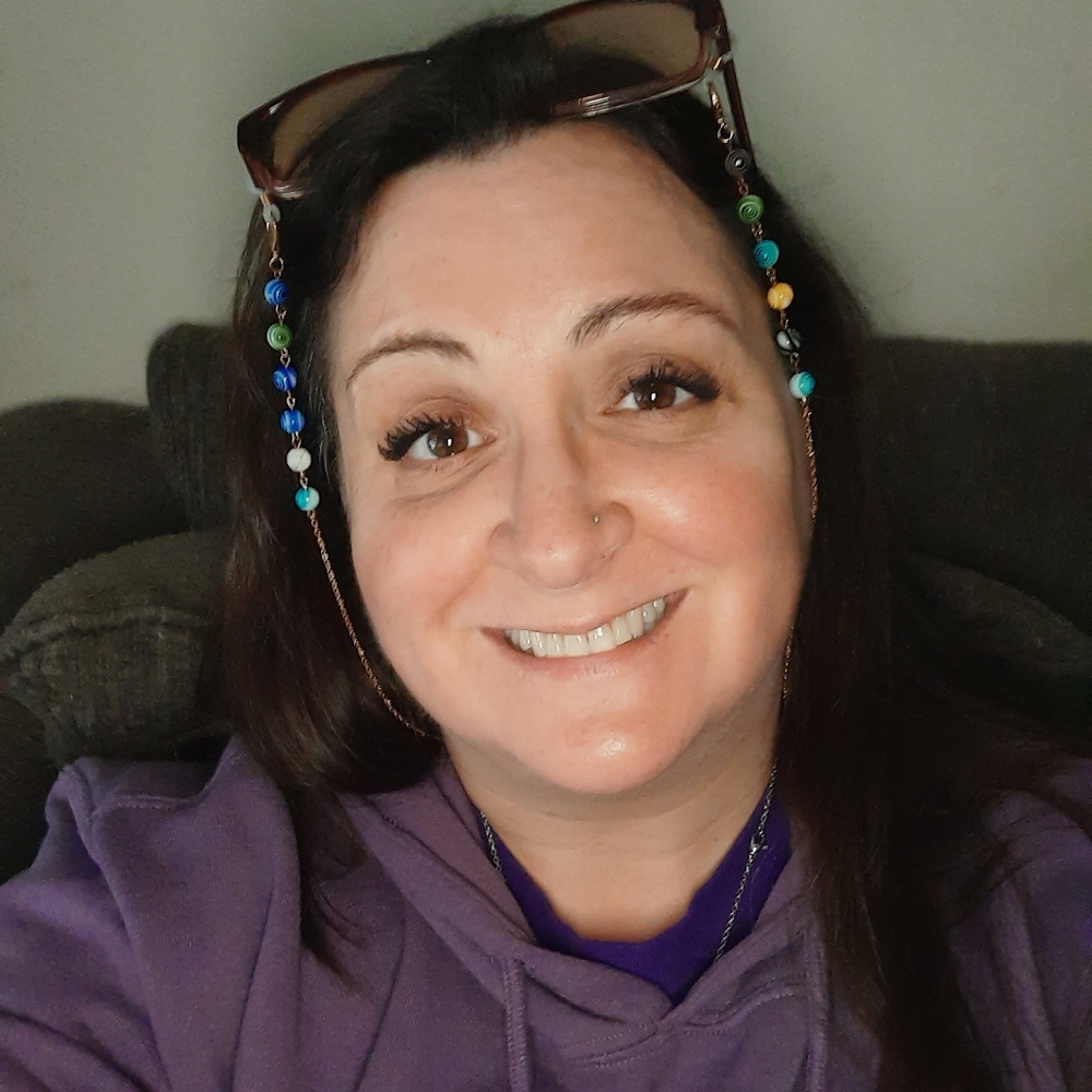 Meet your Posher, Lisa